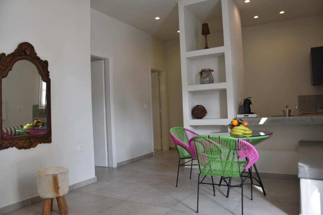 De_Naxia Suites Perissa  Zewnętrze zdjęcie