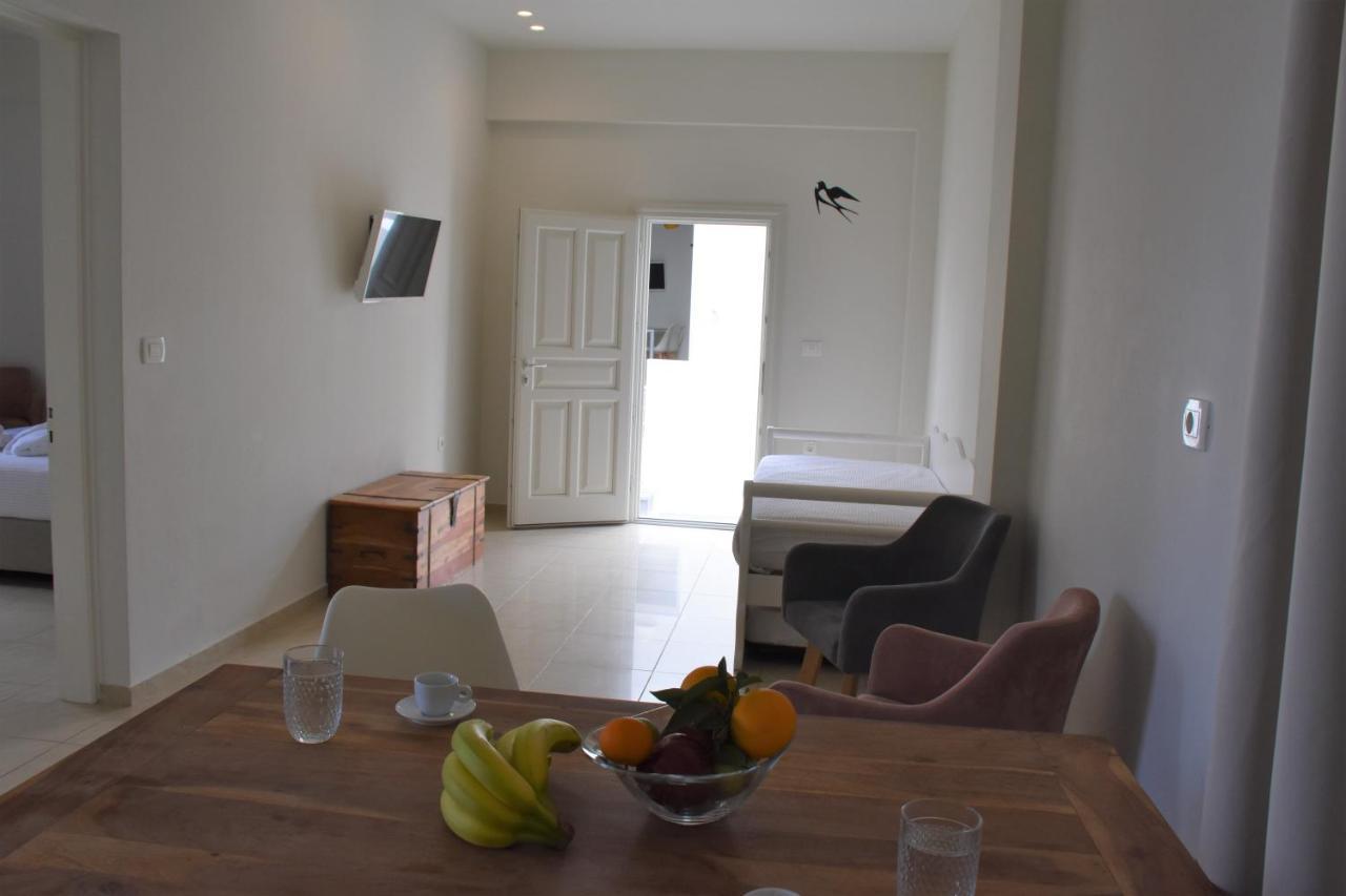 De_Naxia Suites Perissa  Zewnętrze zdjęcie