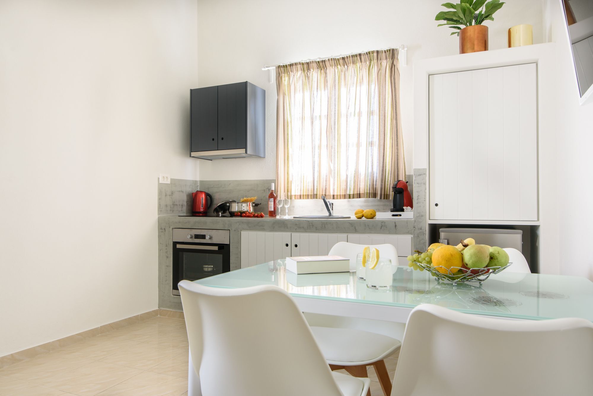 De_Naxia Suites Perissa  Zewnętrze zdjęcie